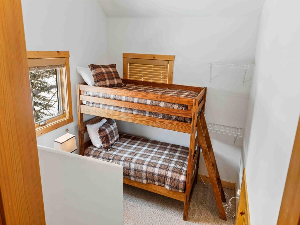 Waterdance House Vacation Rental in Colorado - RedAwning