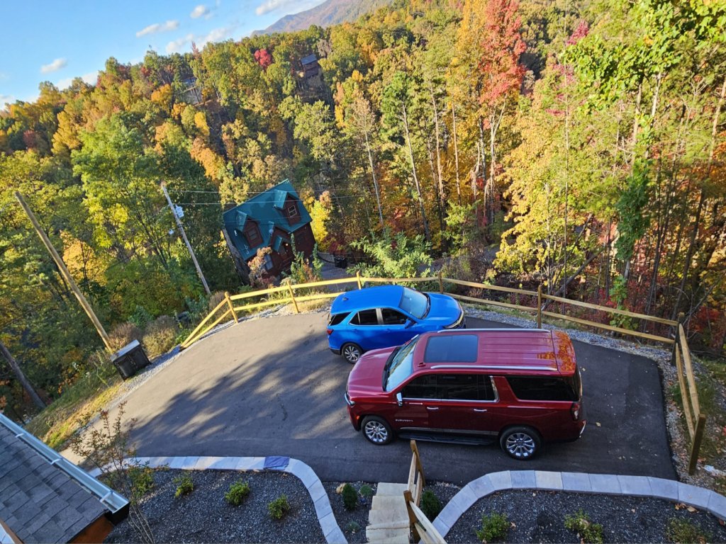 Bearly Behaving Vacation Rental in Sevierville - RedAwning