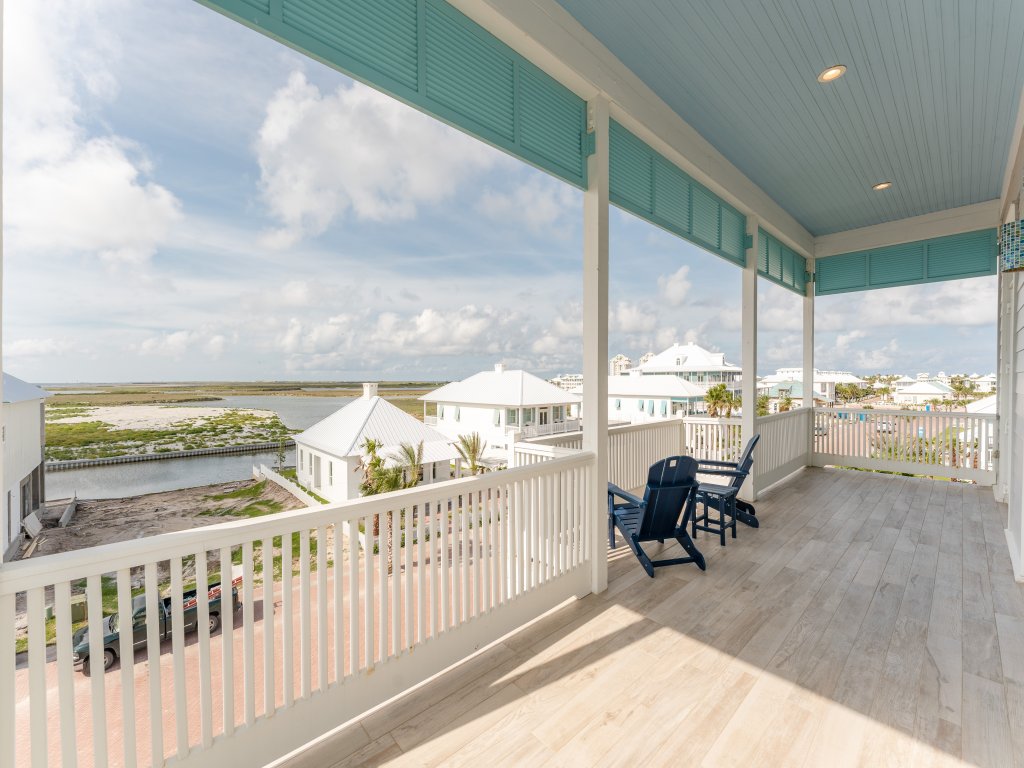 Casa Sirena - Private bayside home with pool Vacation Rental in South Padre Island - RedAwning