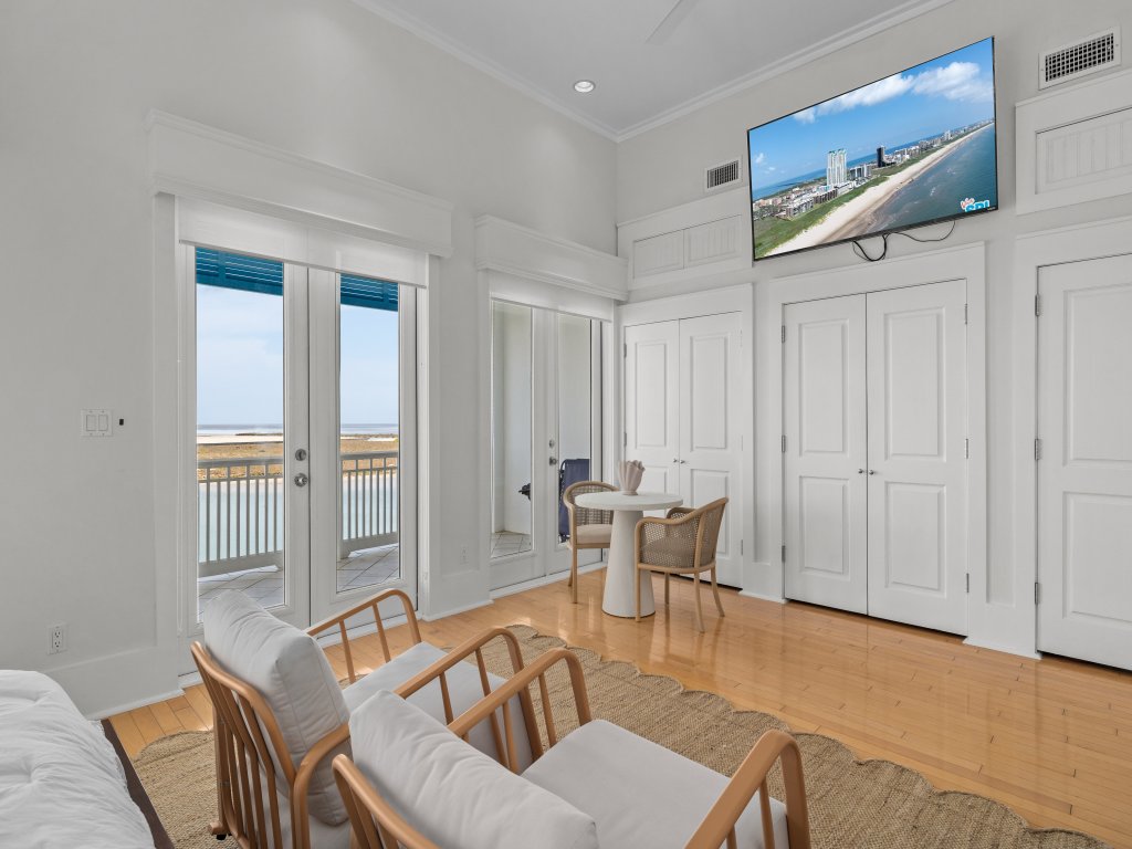 Avalon - Townhouse at The Shores Vacation Rental in South Padre Island - RedAwning