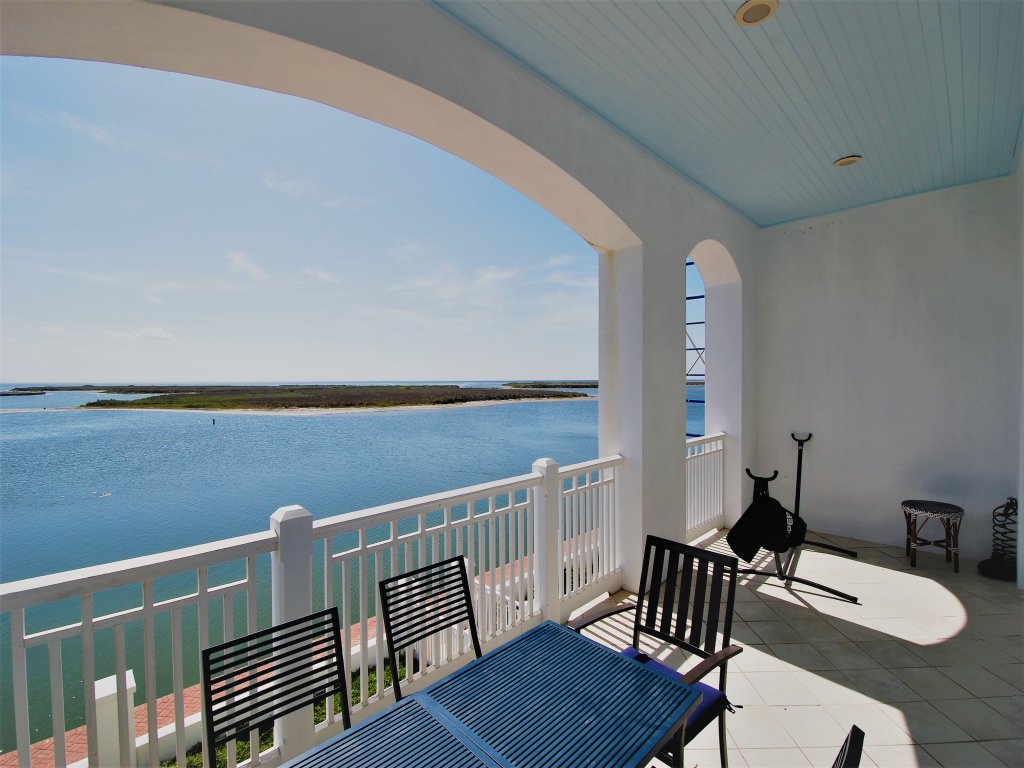 Avalon - Townhouse at The Shores Vacation Rental in South Padre Island - RedAwning