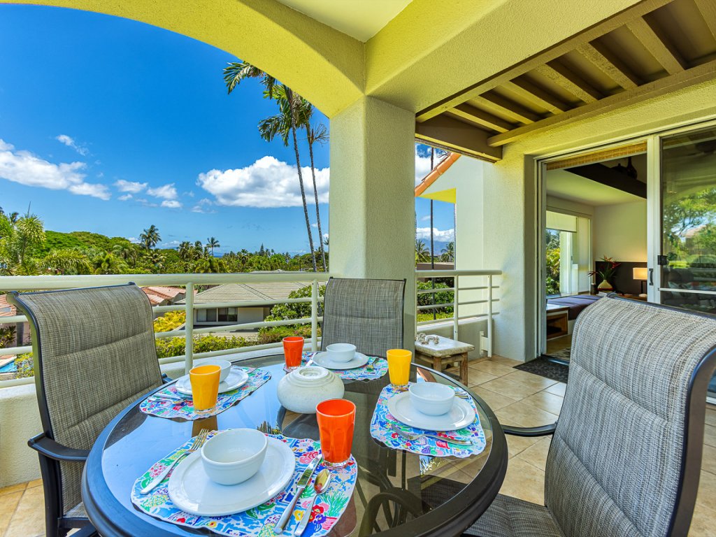 Palms at Wailea 2104 Vacation Rental in Wailea - RedAwning