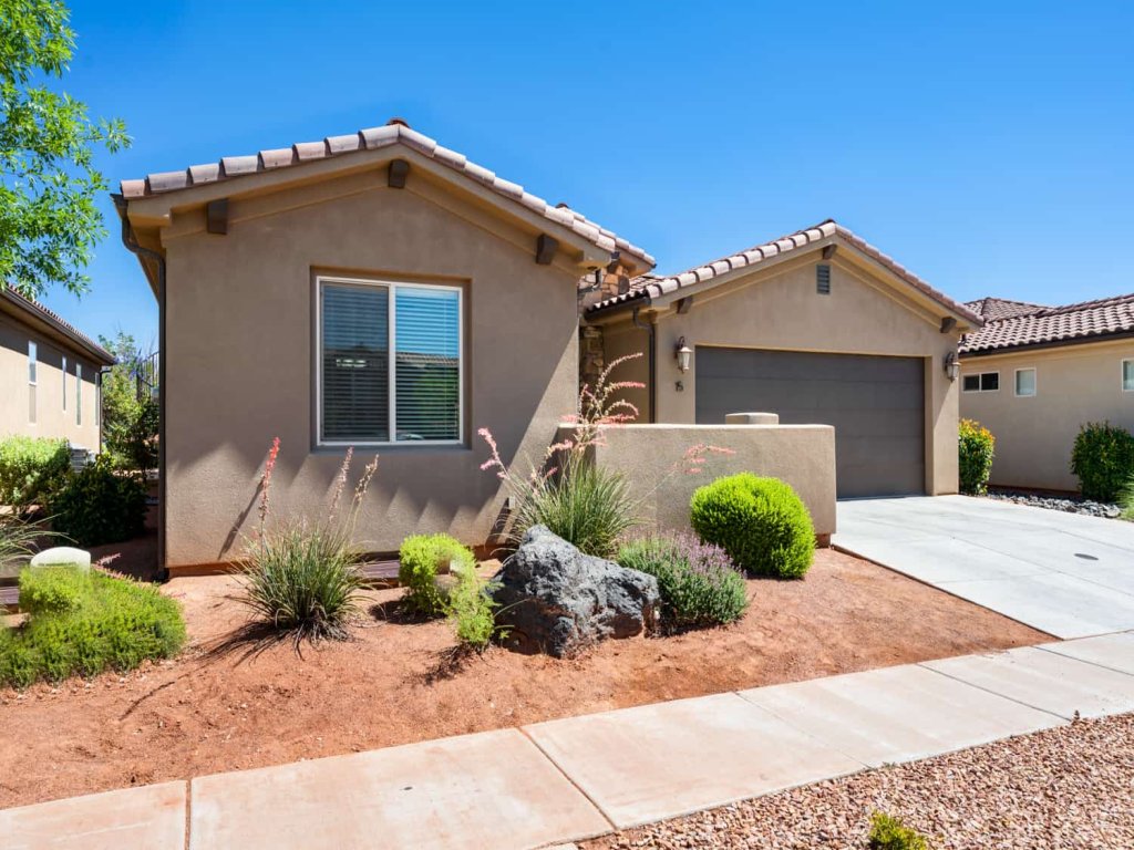 Hidden Treasure #15 Vacation Rental in Utah - RedAwning