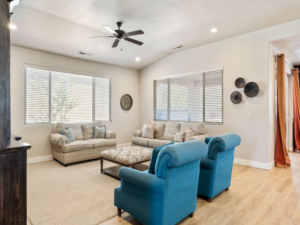 Hidden Treasure #15 Vacation Rental in Utah - RedAwning