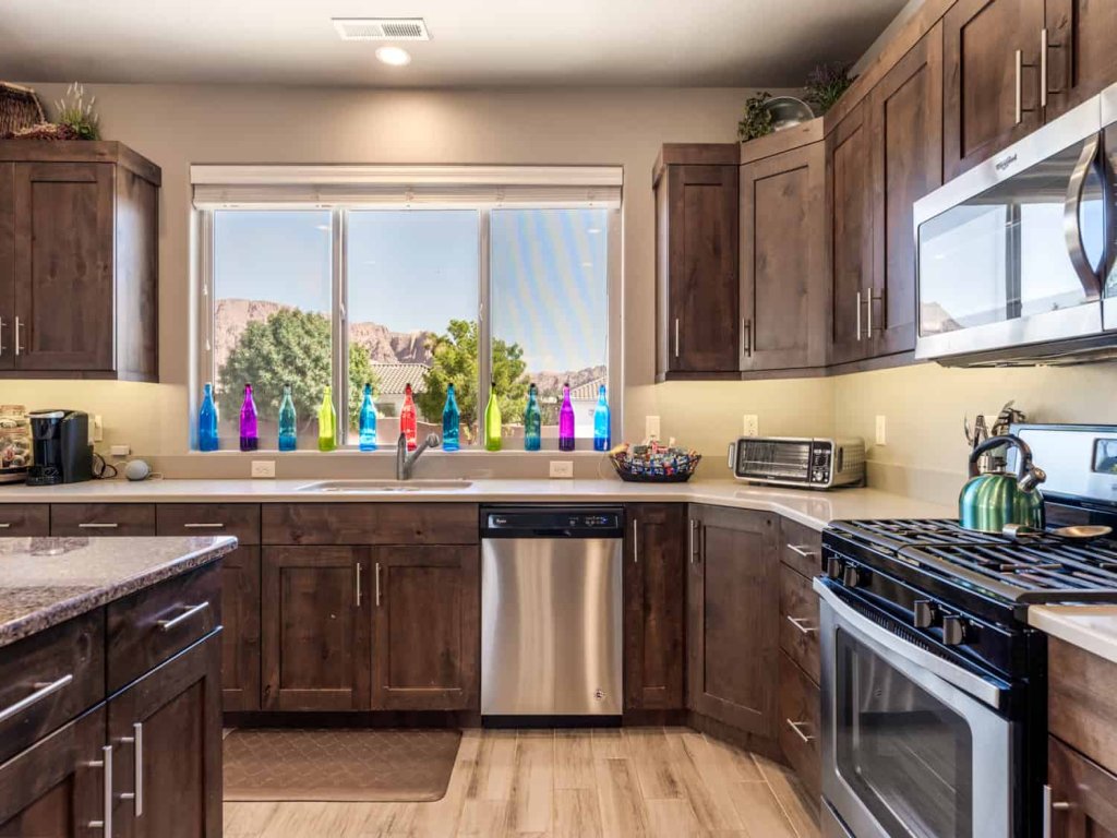My Husband Wishes He Could Stay Here #14 Vacation Rental in Utah - RedAwning