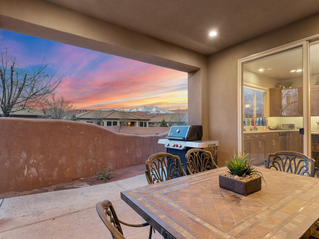 My Husband Wishes He Could Stay Here #14 Vacation Rental in Utah - RedAwning