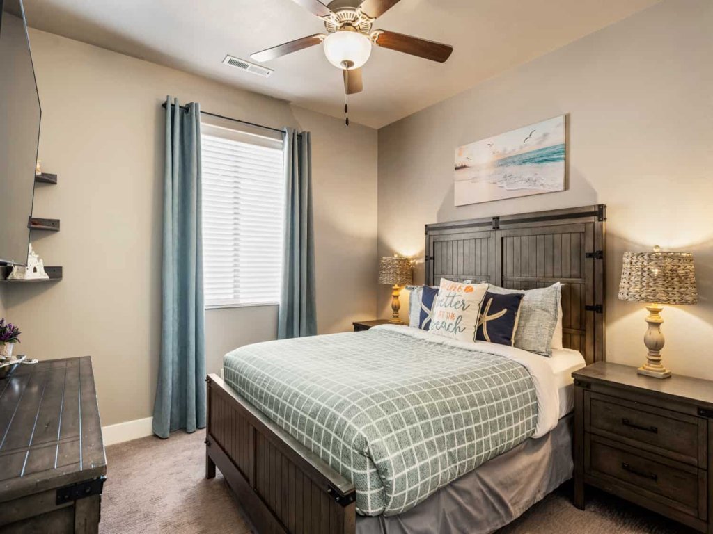 My Husband Wishes He Could Stay Here #14 Vacation Rental in Utah - RedAwning