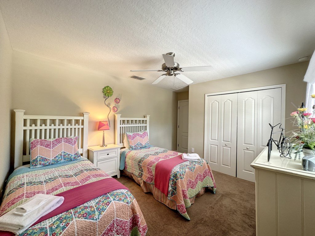 4 Bed 4 Bath with Private Pool/Spa Vacation Rental in Davenport - RedAwning