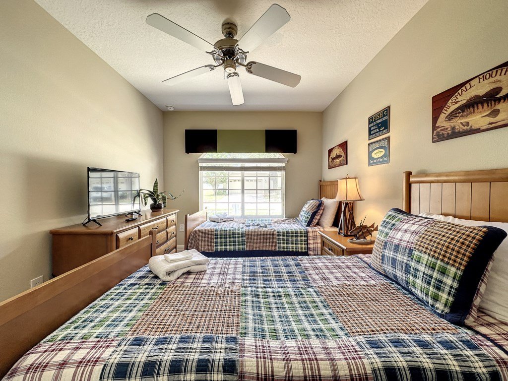 4 Bed 4 Bath with Private Pool/Spa Vacation Rental in Davenport - RedAwning