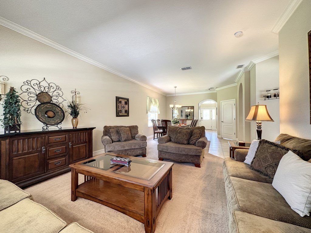 4 Bed 4 Bath with Private Pool/Spa Vacation Rental in Davenport - RedAwning