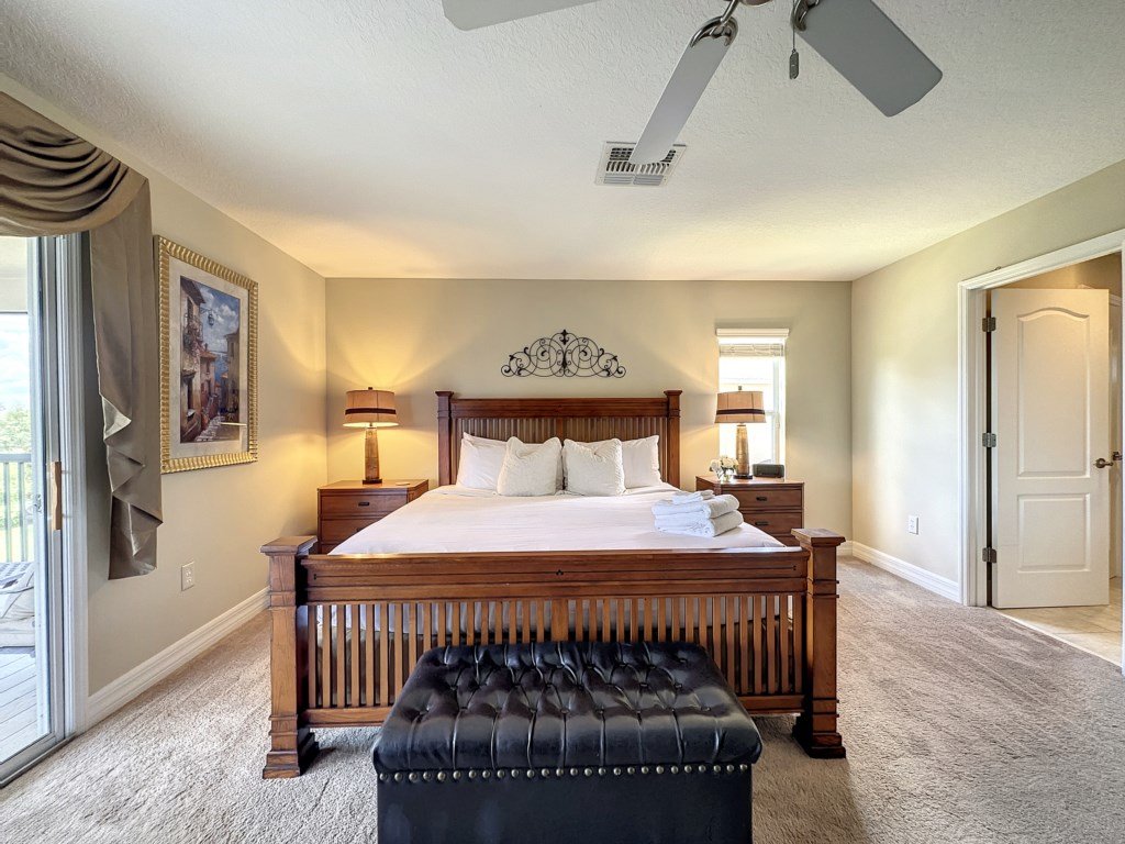 4 Bed 4 Bath with Private Pool/Spa Vacation Rental in Davenport - RedAwning