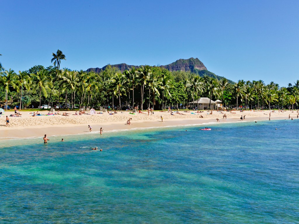 Oahu Tradewinds Plaza 601 Vacation Rental in Waikiki - RedAwning
