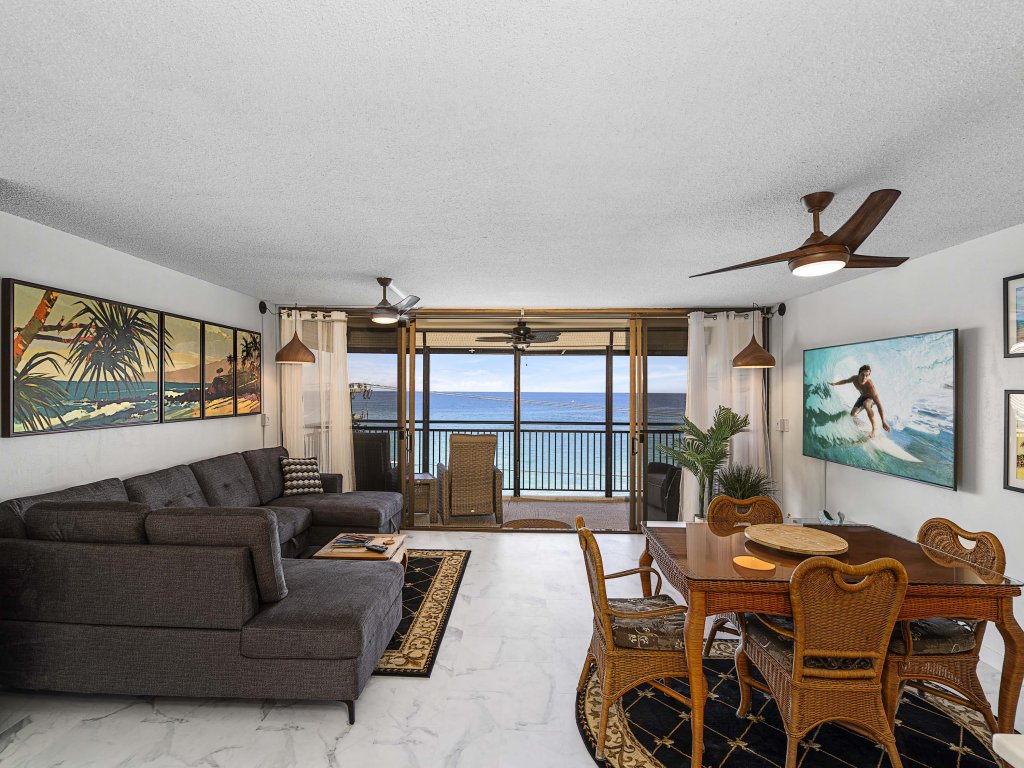 Kona Alii#401 Vacation Rental in Kailua Kona - RedAwning