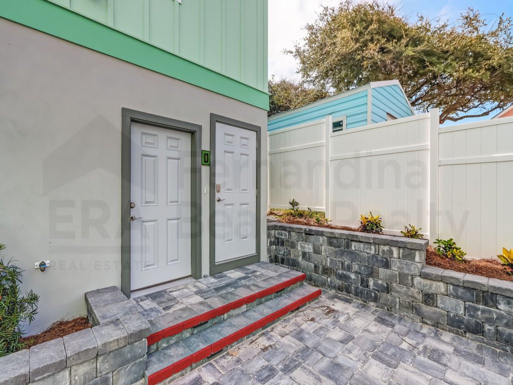 391 S Fletcher Ave D Vacation Rental in Fernandina Beach - RedAwning