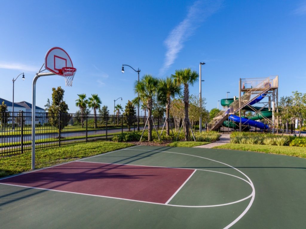 8 Bedroom & Theme Rooms For Kids In Storey Lake Vacation Rental in Kissimmee - RedAwning