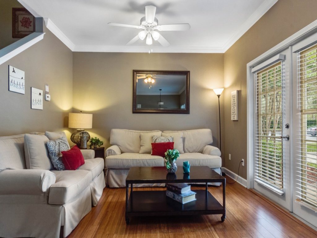 4 Bedrooms / 3 Bathrooms / Lucaya Village Vacation Rental in Kissimmee - RedAwning