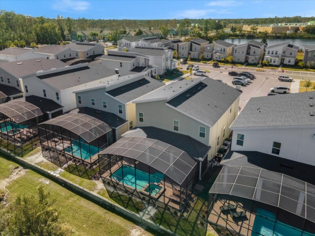 9 Bed Storey Lake Star Wars Dream Home Vacation Rental in Kissimmee - RedAwning
