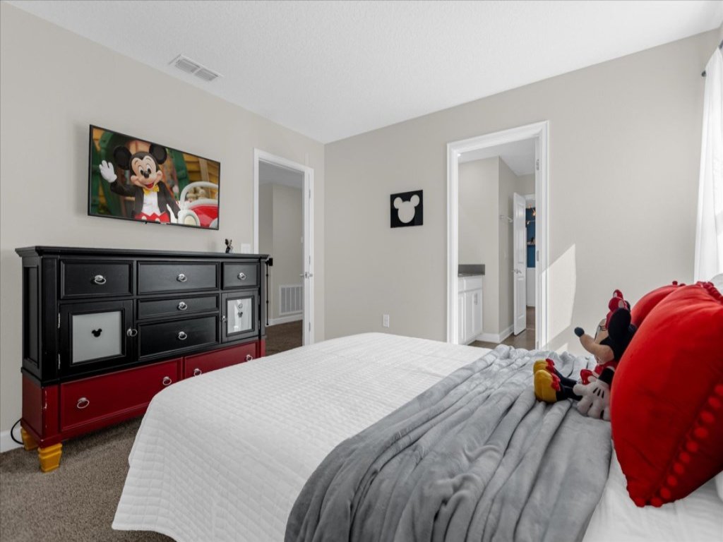 9 Bed Storey Lake Star Wars Dream Home Vacation Rental in Kissimmee - RedAwning