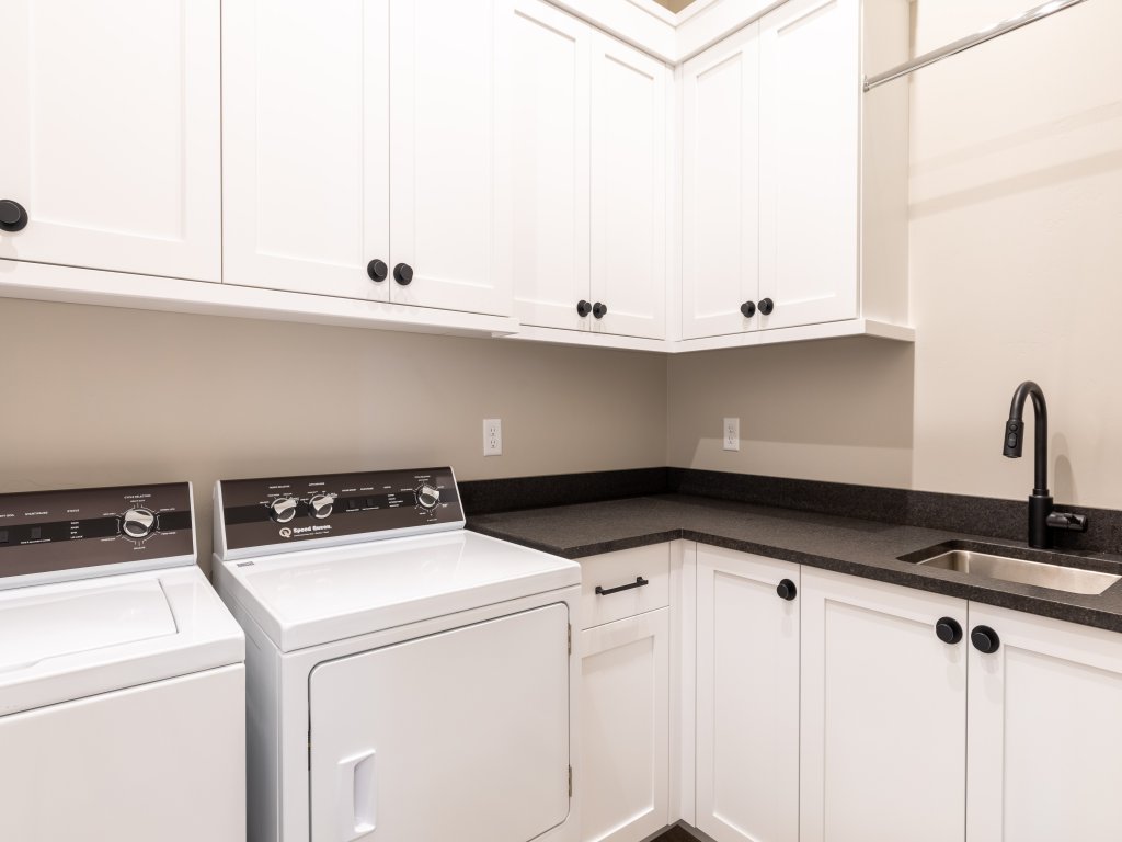 SunChaser Vacation Rental in Utah - RedAwning
