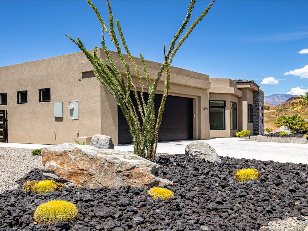 SunChaser Vacation Rental in Utah - RedAwning