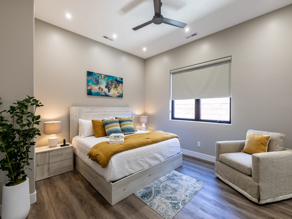 Desert Dreaming Vacation Rental in Utah - RedAwning