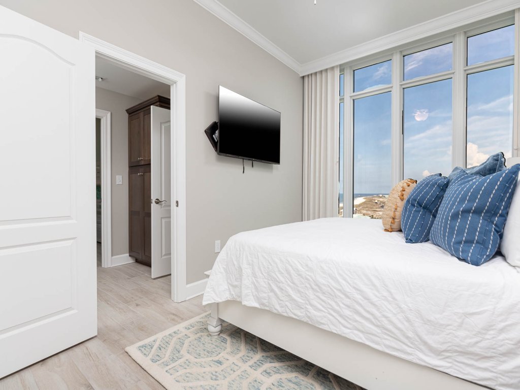 Phoenix Gulf Towers 1101 Vacation Rental in Orange Beach - RedAwning