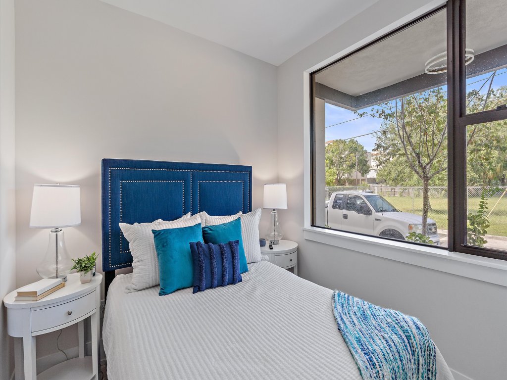 Uptown Luxury on Audubon Vacation Rental in Sarasota - RedAwning