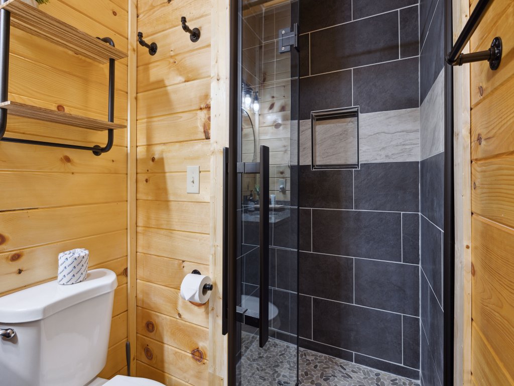 Chasing the Son Cabin Vacation Rental in Sevierville - RedAwning