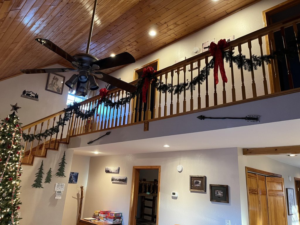 Smoky Mountain Getaway Vacation Rental in Cosby - RedAwning