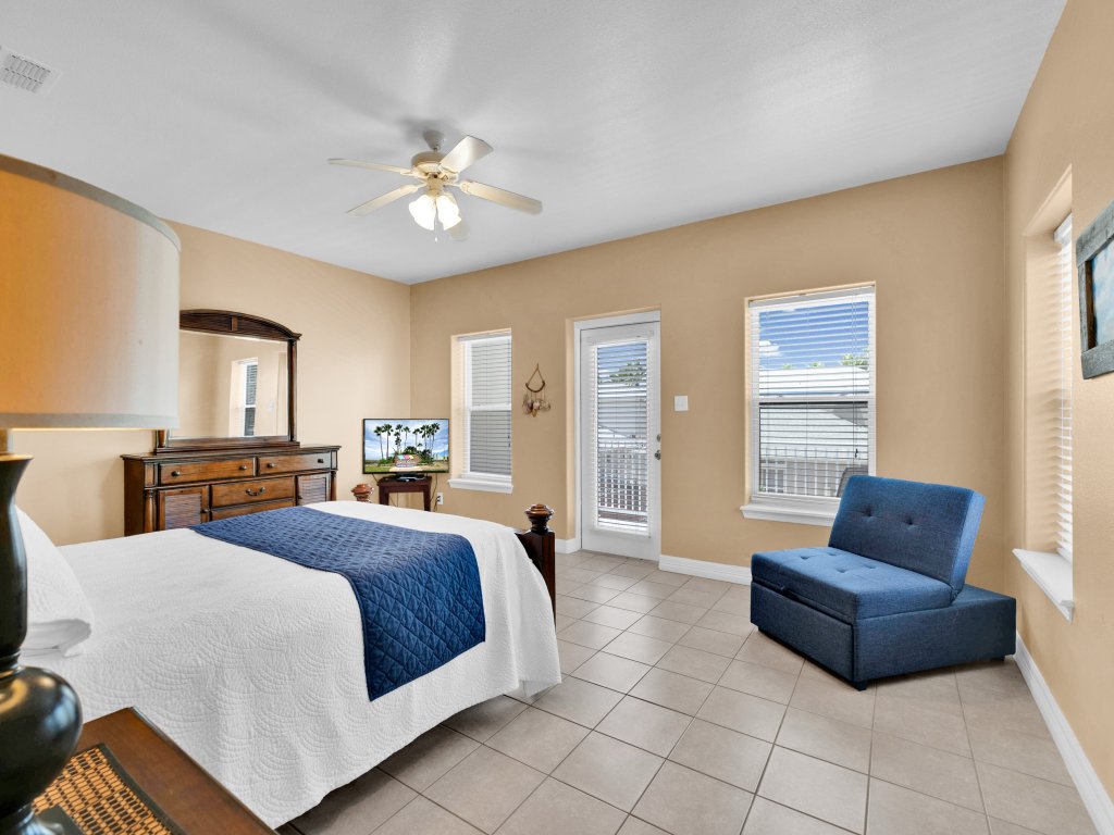 104B E. Corral Vacation Rental in South Padre Island - RedAwning