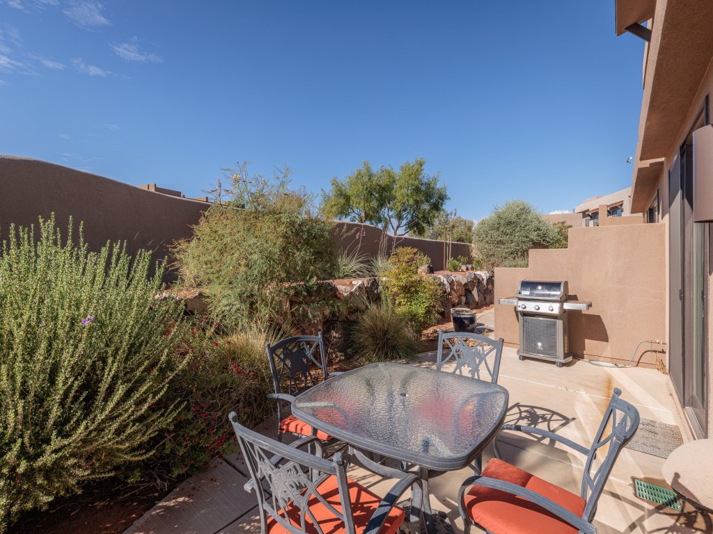 Escape To St George Vacation Rental in St. George - RedAwning