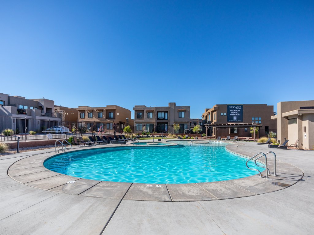 Escape To St George Vacation Rental in St. George - RedAwning