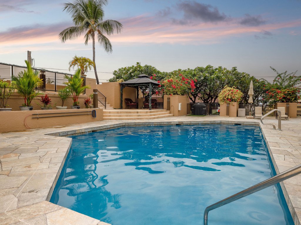 Kona Pacific C618 Vacation Rental in Kailua Kona - RedAwning