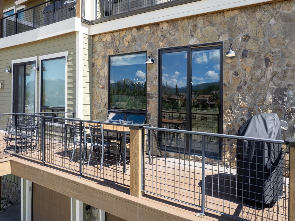 Hay Meadow Lodge Vacation Rental in Fraser - RedAwning