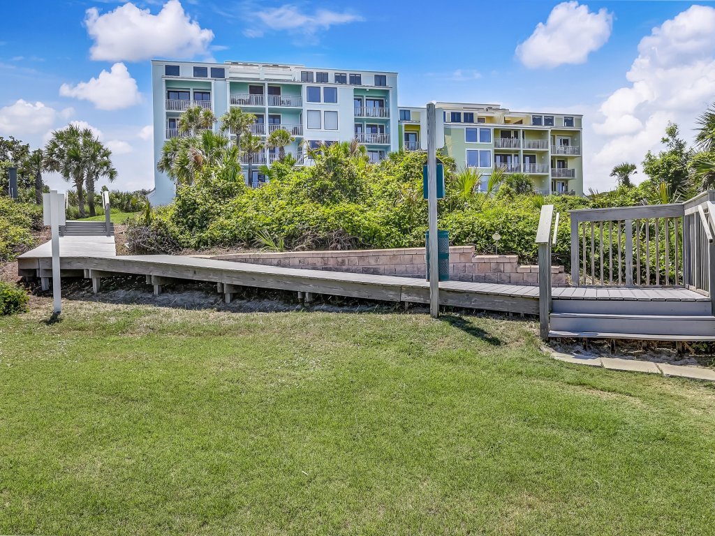 1386 Shipwatch Circ. Vacation Rental in Fernandina Beach - RedAwning