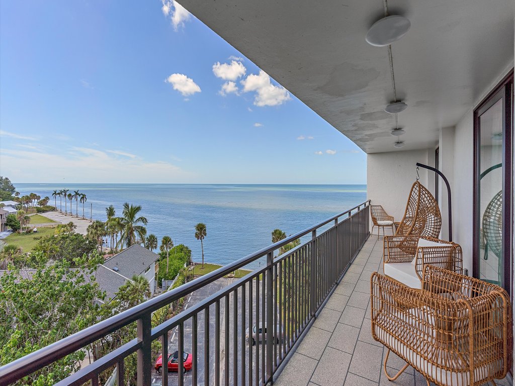 Imperial Sunsets on Siesta Vacation Rental in Siesta Key - RedAwning