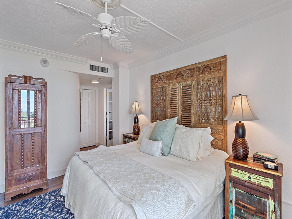 Imperial Sunsets on Siesta Vacation Rental in Siesta Key - RedAwning