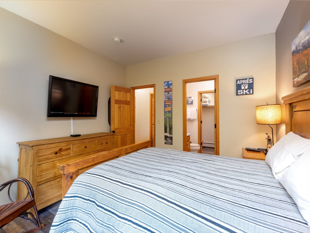 24 Snake River Village Townhomes Vacation Rental in Keystone - RedAwning