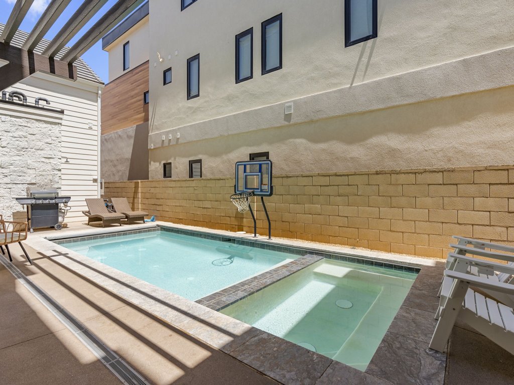 Paradise Shores Vacation Rental in St. George - RedAwning