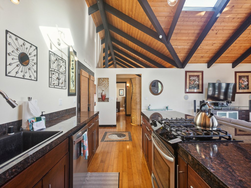 Pu'ukala Sunset Estate  # 3 w/ Amazing Ocean Views! Vacation Rental in Kailua Kona - RedAwning