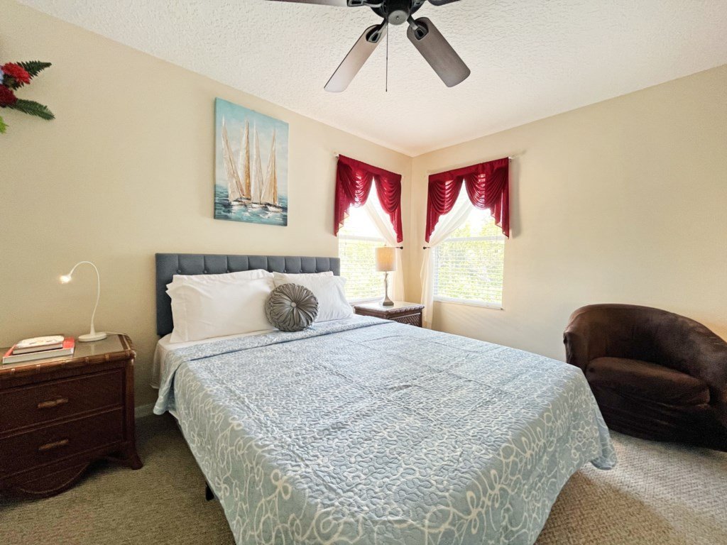 Golden Sunset Vacation Rental in Kissimmee - RedAwning