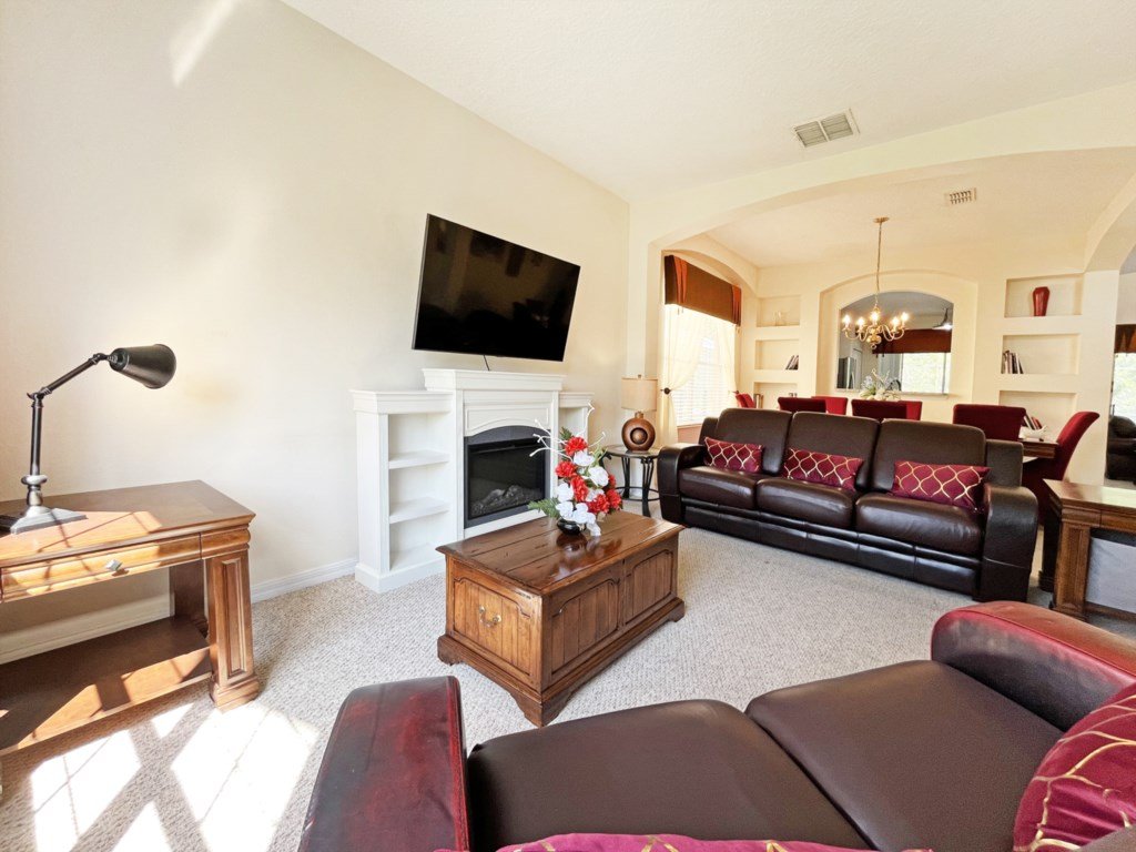 Golden Sunset Vacation Rental in Kissimmee - RedAwning