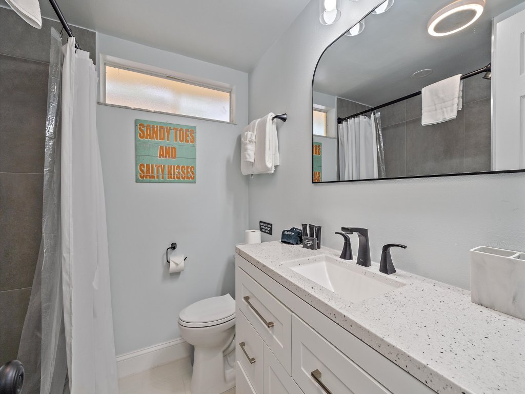 Pura Vida at Beach Castle #15 Vacation Rental in Longboat Key - RedAwning