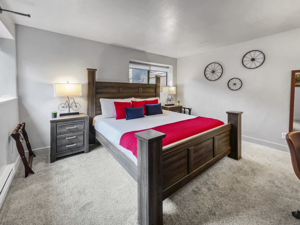 Ultimate Mountain Getaway Near Skiing and Trails 2149 Vacation Rental in Park City - RedAwning