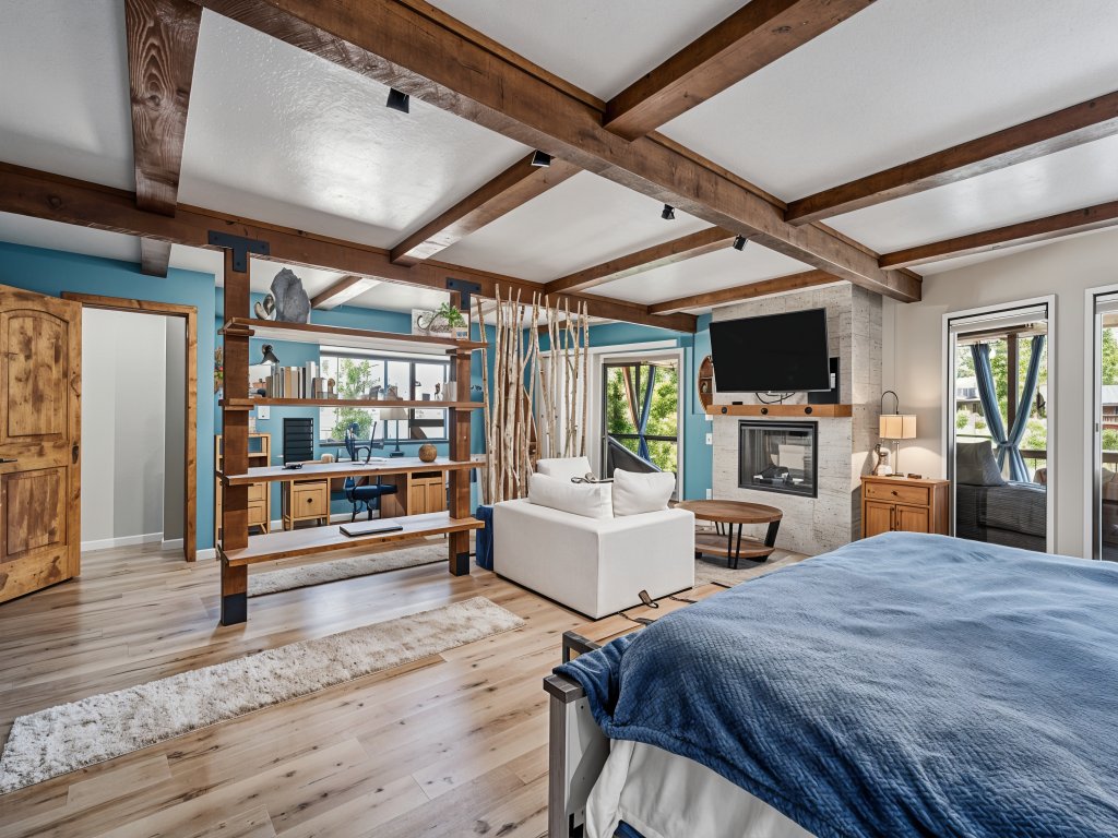 Water's Edge - Gorgeous Water Views! Vacation Rental in California - RedAwning
