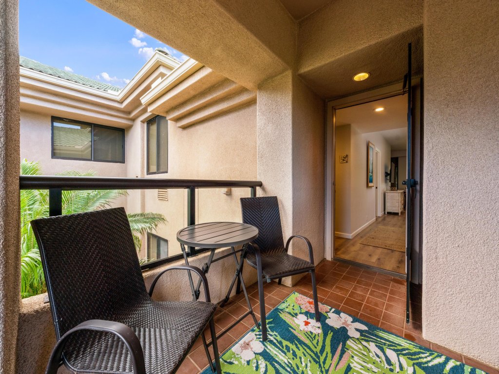 Big Island Waikoloa Fairways B-214 Vacation Rental in Hawaii - RedAwning