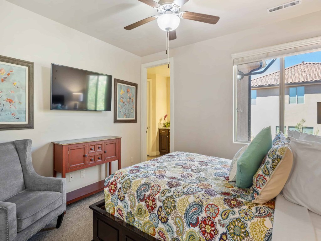 Redrock View #56 Vacation Rental in Utah - RedAwning