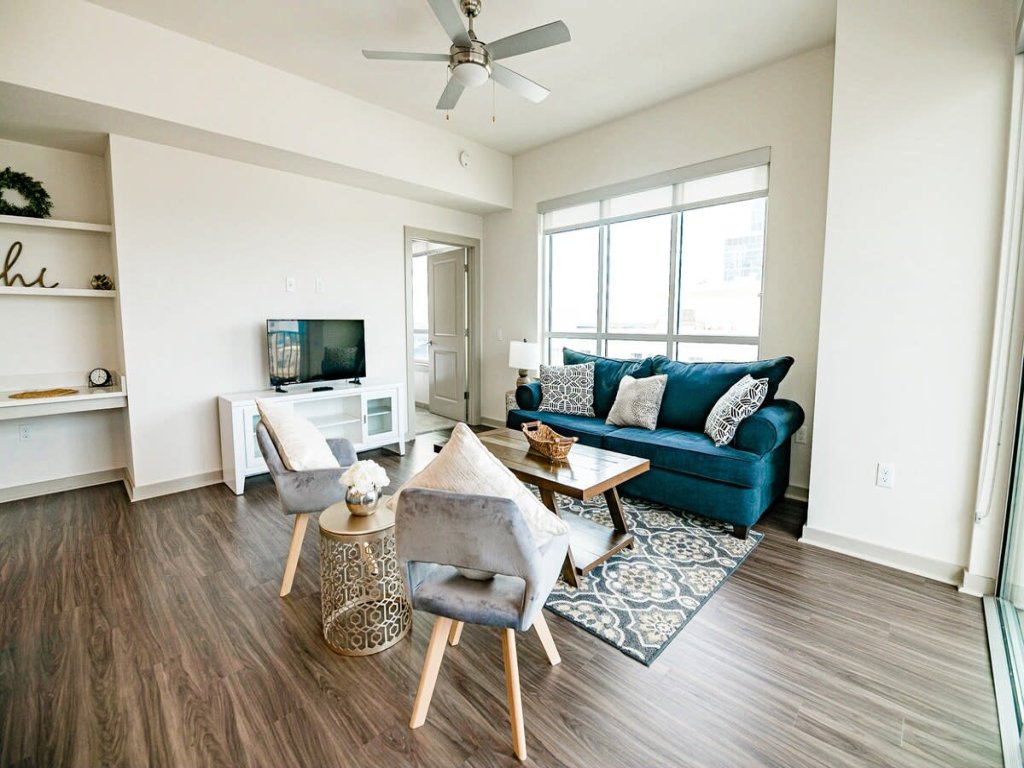 Charlotte Uptown Fully Furnished Apartments Vacation Rental in North Carolina - RedAwning