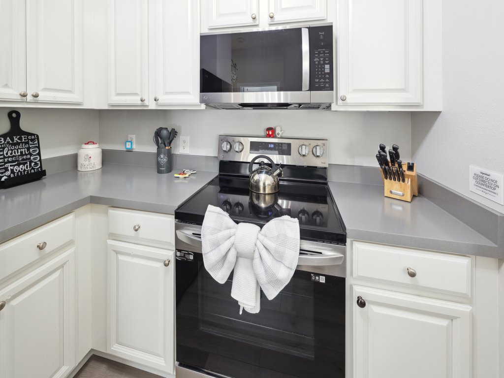 Amazing Disney Themed Oasis 3BR near Parks Vacation Rental in Kissimmee - RedAwning