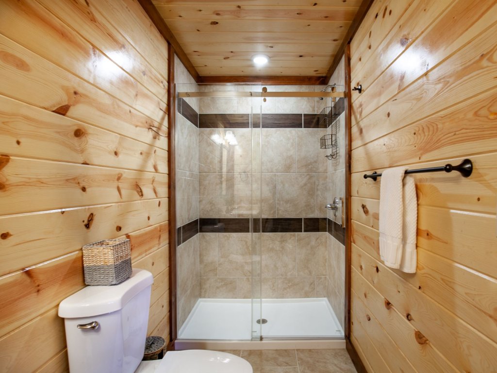 Splash of Gatlinburg Vacation Rental in Gatlinburg - RedAwning